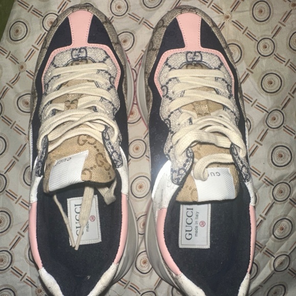 Gucci sneakers - Picture 4 of 4